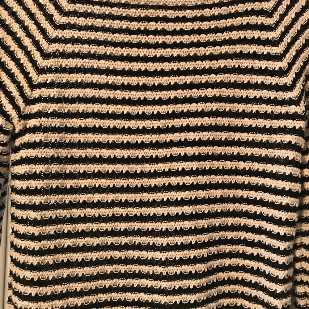 SALE/Women’s Loft size Large 3/4 sleeve length - Picture 8 of 8
